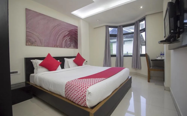 OYO 24798 Kiwi Hotel Yavachi