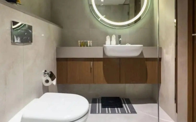 Modern Studio with Premium Amenities