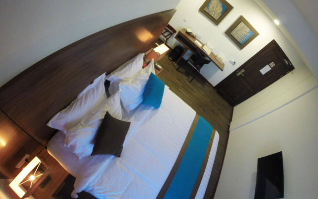 Отель Aquzz Inn & Spa