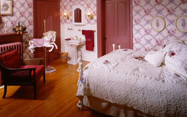 Silver High Manor Bed and Breakfast