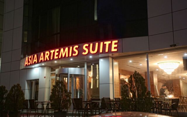 Отель Asia Artemis Suite вид на фасад