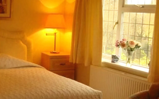 Tudor Place B&B