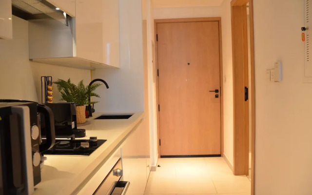 Remarkable 1-bed Apartment in Dubai