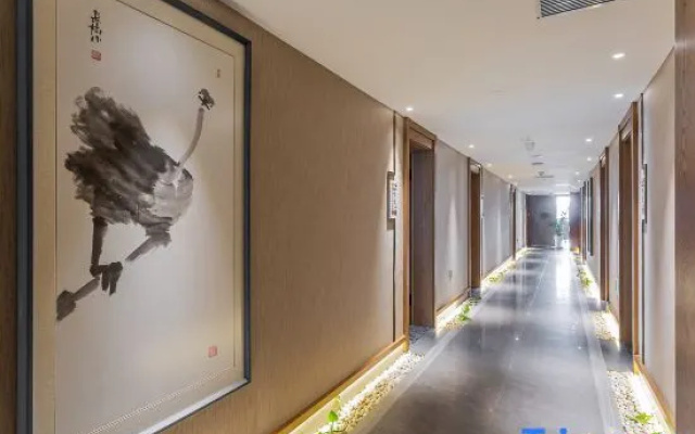 Xitingge Intelligent Cinema Hotel (Xindu Longcheng Branch)