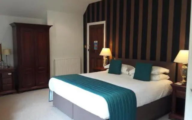Bron Eifion Country House Hotel
