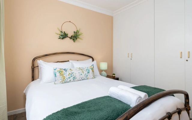 Monte Blu B8 - Adults Only
