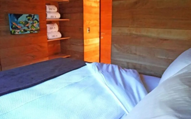 Ruca Lodge