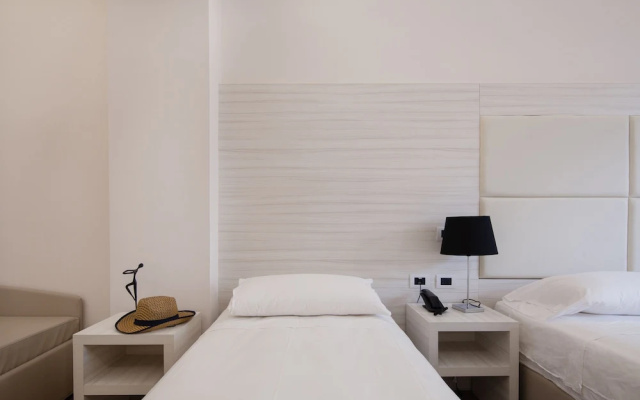 Hub Naples