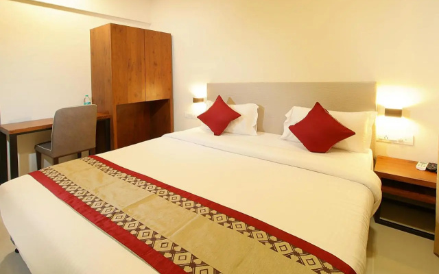 Mumbai House Luxury Apartment