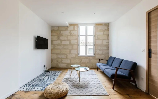 Appartement spacieux et lumineux avec climatisation Halle 1ER
