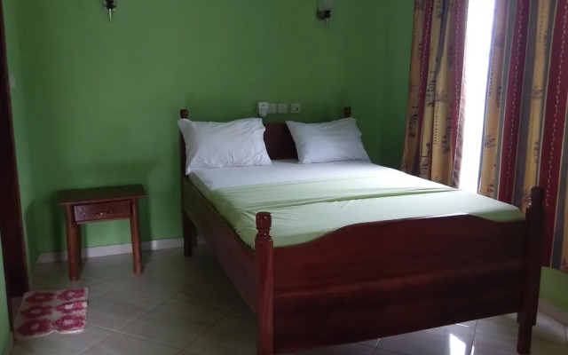 Big Foot Safari Lodge