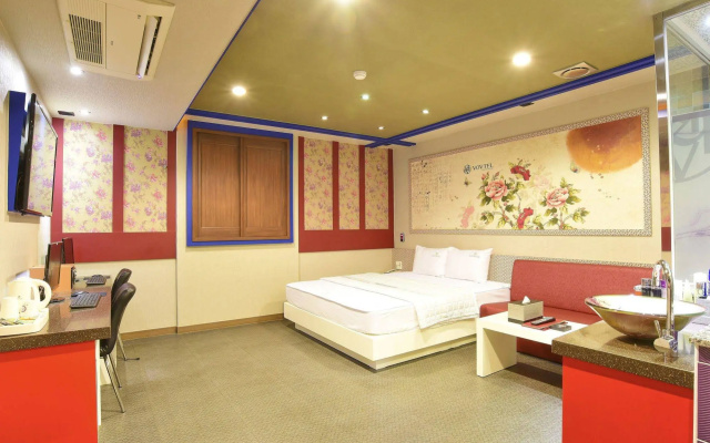 Vovtel Hotel