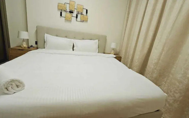 OYO HOME 1404 Premium 1bed Apt At Jvc Be