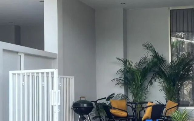 2BR Comfortable and Stylish TownHouse MonkeyHill