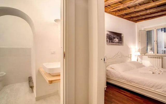 HI Navona apartment