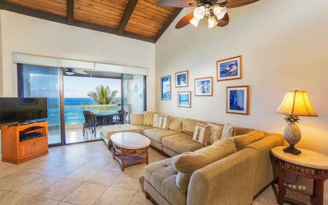Surf & Racquet Club 4302 by RedAwning