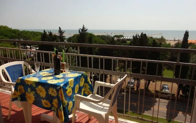 Studio With sea View-beahost