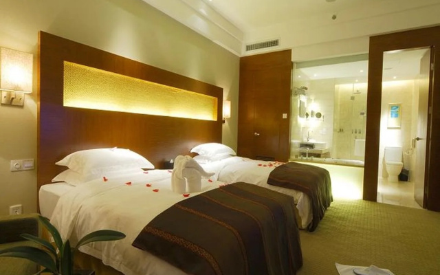 Golden Bay Resort