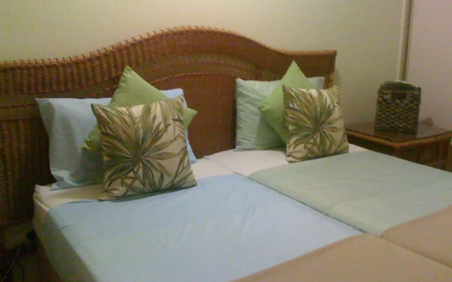 Rhythm of The Waterfalls - Resort Apartments