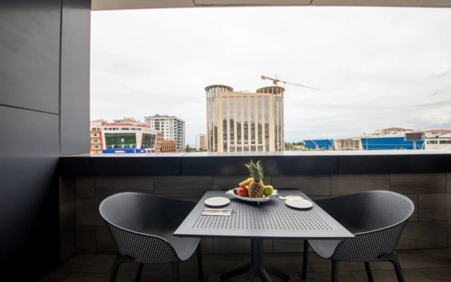 V Center Hotel