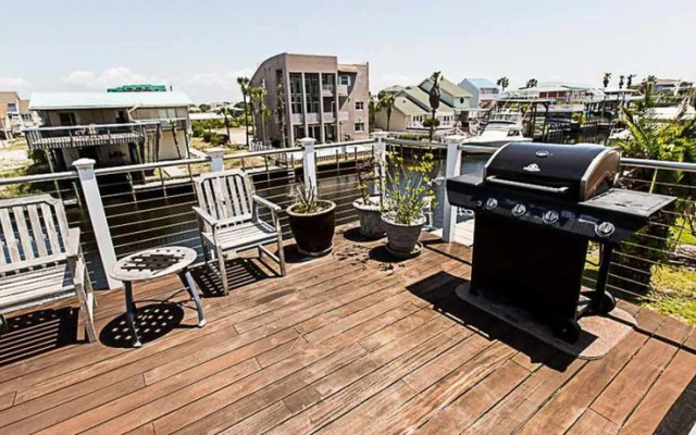 Destin Vacation Homes by Holiday Isle
