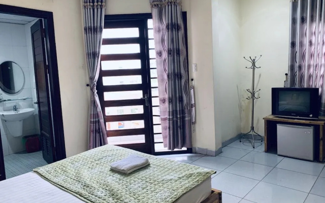 OYO 999 Vip Hostel
