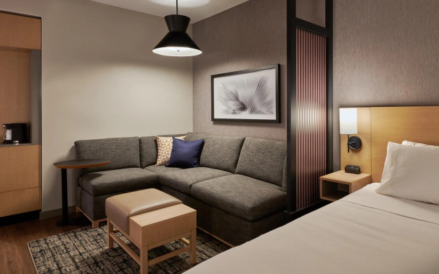 Hyatt Place Sacramento International Airport