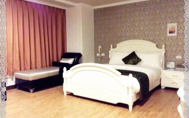 Ya Tai Hotel