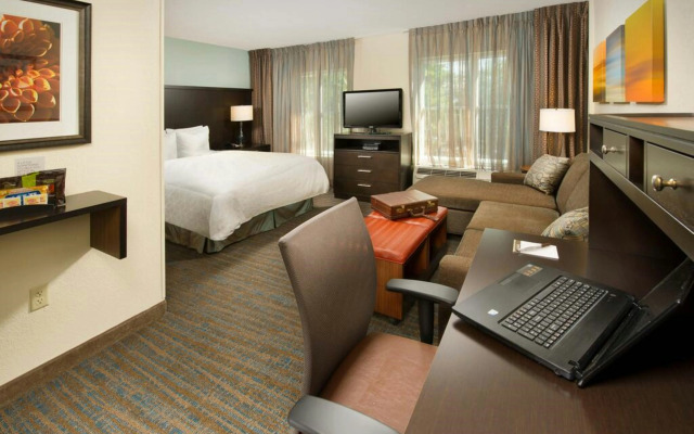 Staybridge Suites Chicago - Glenview by IHG