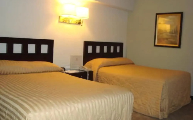 San Miguel Plaza Hotel