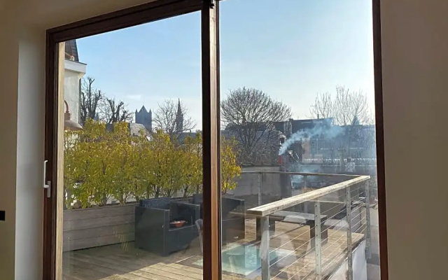 Burgstraat 17 Apartment in Exclusive Patrician House in Medieval Ghent