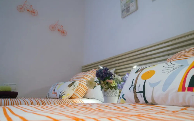 Flowers Apartment