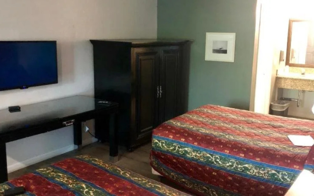 Valley Motel