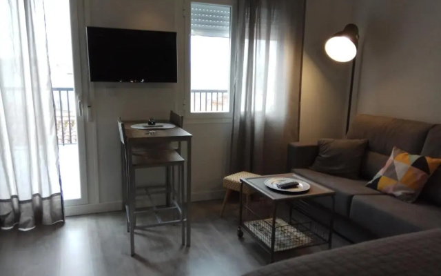 Apartamentos Suites Cariátide
