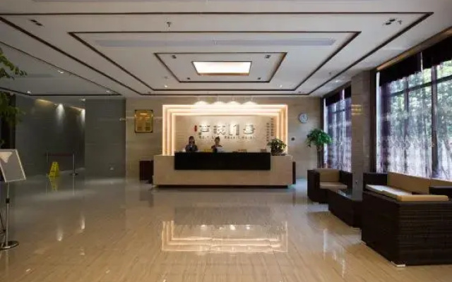 Luci No.1 Holiday Hotel