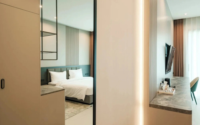After Rain Hotel