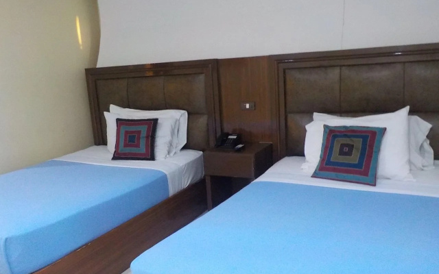 Sky Garden Hotel