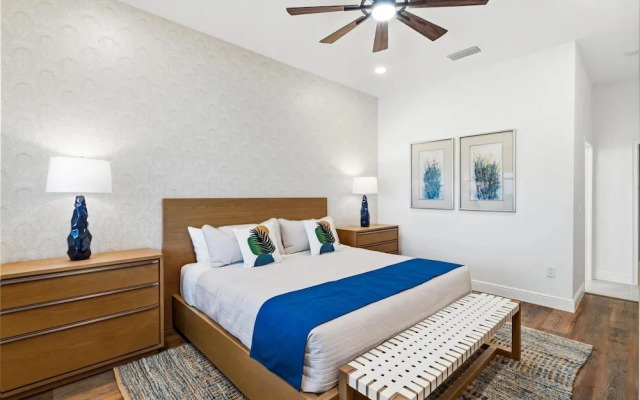 Mba11085 8 Bedroom Home
