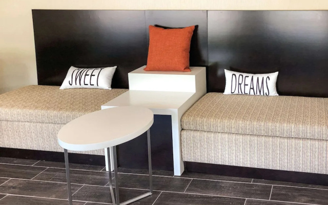 Sleep Inn & Suites Quebec City East