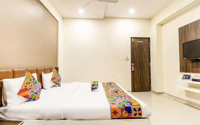 FabHotel Pratiksha
