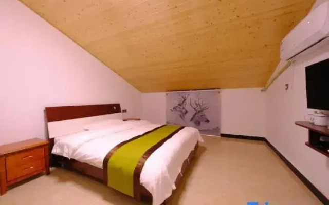 Xi County Yueke Express Hotel (Renmin Hospital)