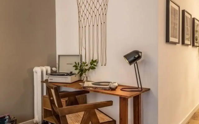 Casaluce - 2 Bedrooms in Trafalgar