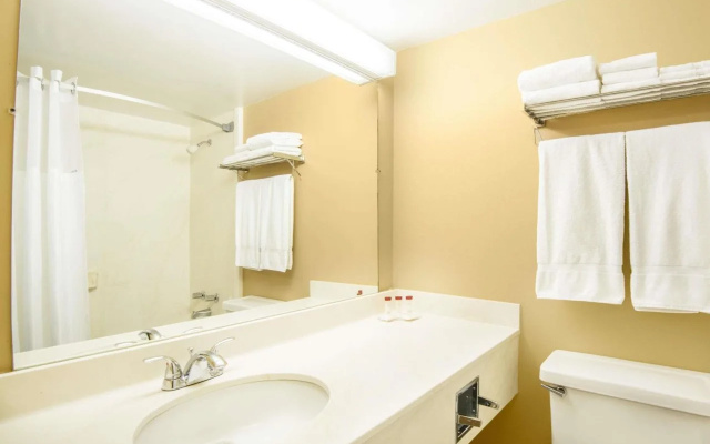 Ramada by Wyndham Denver Downtown
