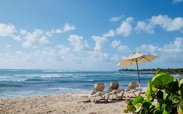 Las Villas Akumal  2B-10 by SkyRun