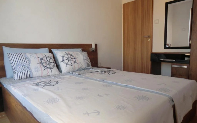 Guest House Petrovi