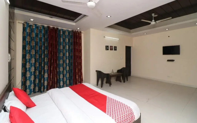 Queen Residency By OYO Rooms