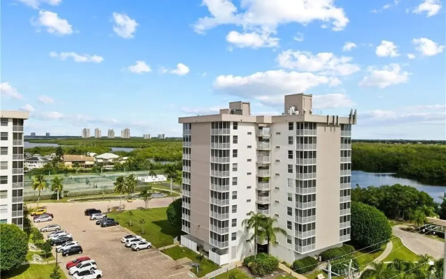 Bonita Beach & Tennis 5806 - Wkly