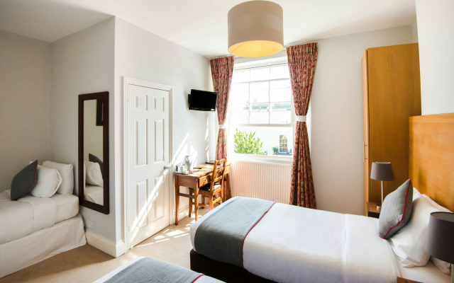 The Regency, Clifton Bristol by Belvilla
