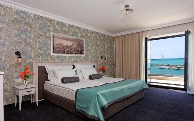Hotel Antik