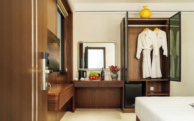Blubiz Hotel 9